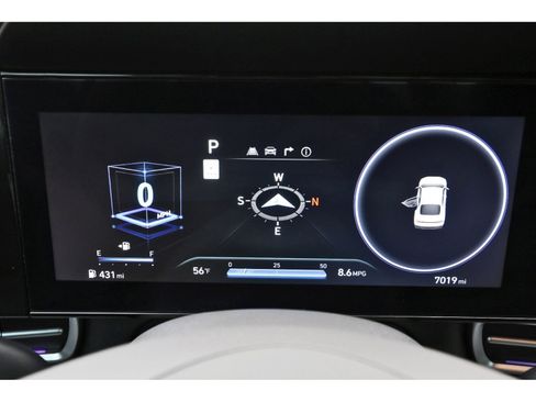 Certified 2025 Hyundai Elantra SEL image 14