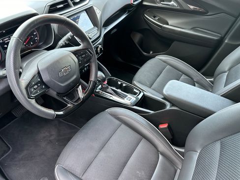 Used 2023 Chevrolet TrailBlazer RS FWD image 11
