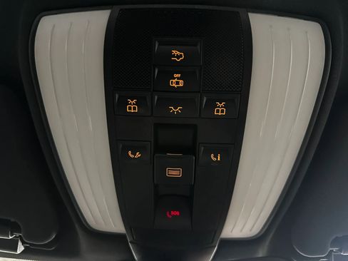 Used 2015 Mercedes-Benz E 350 4MATIC Sedan image 39