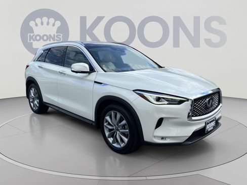Used 2021 INFINITI QX50 Essential w/ Convenience Package AWD/4WD image 10