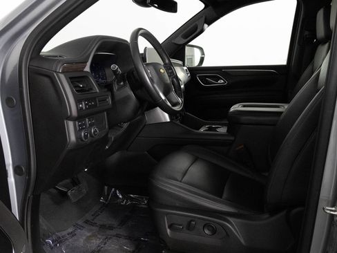 Used 2024 Chevrolet Tahoe LT image 17