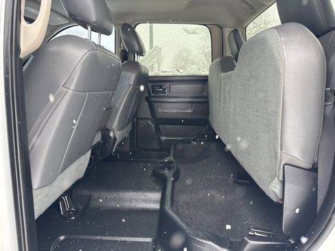 Used 2016 RAM 2500 Tradesman w/ Chrome Appearance Group image 22