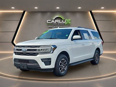 Used 2024 Ford Expedition Max XLT RWD image 3