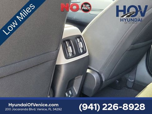 Certified 2024 Hyundai Tucson SEL FWD image 16