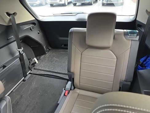 Used 2026 Volkswagen Atlas SEL AWD/4WD image 17