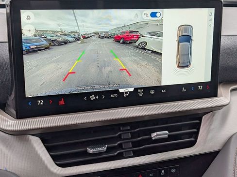 New 2026 Ford Explorer Active image 3