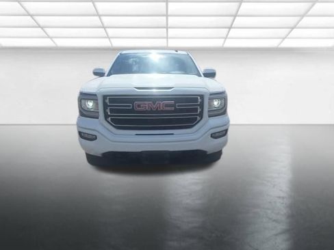 Used 2018 GMC Sierra 1500 SLE w/ SLE Value Package AWD/4WD image 2