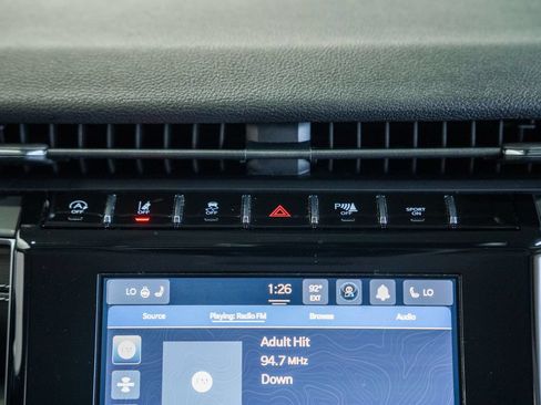 Certified 2023 Jeep Grand Cherokee Laredo w/ Luxury Tech Group I AWD/4WD image 21