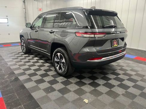 Used 2022 Jeep Grand Cherokee Limited 4xe AWD/4WD image 6