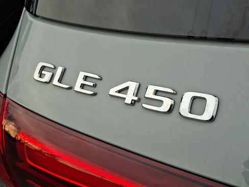 Certified 2025 Mercedes-Benz GLE 450 4MATIC image 6