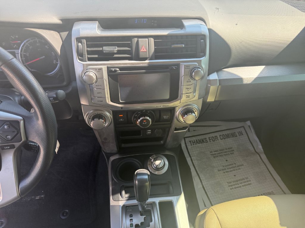 Used 2018 Toyota 4Runner SR5 Premium AWD/4WD image 11
