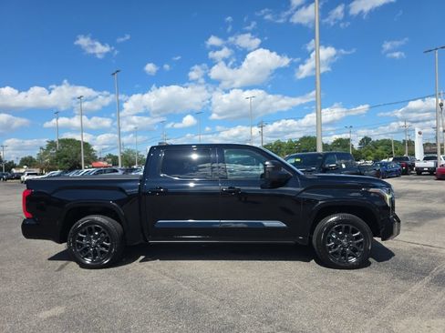 New 2026 Toyota Tundra Platinum AWD/4WD image 4