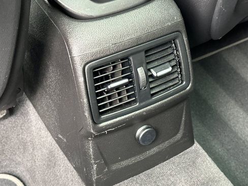 Used 2017 BMW X1 sDrive28i FWD image 13
