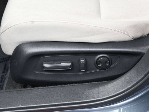 Used 2025 Honda Accord SE image 12