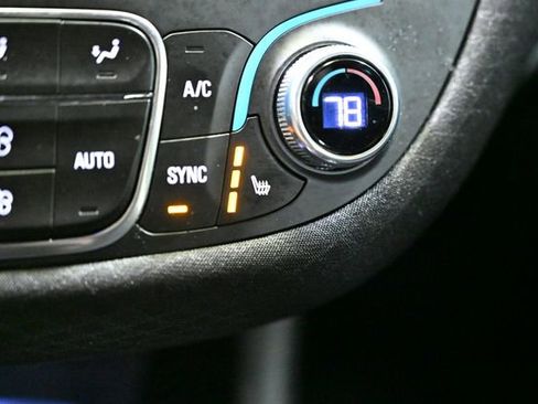 Used 2024 Chevrolet Malibu LT image 33