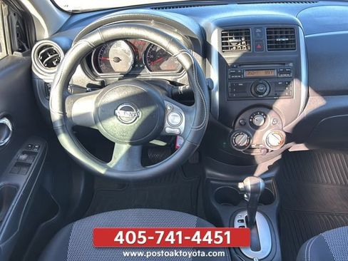 Used 2014 Nissan Versa SV FWD image 16