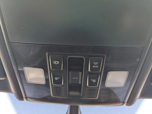 Used 2021 Volkswagen Jetta R-Line FWD image 25