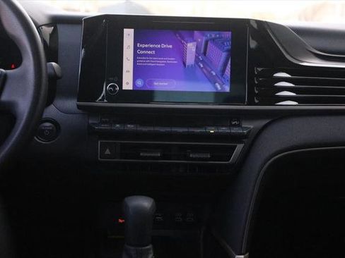 Certified 2025 Toyota Camry LE FWD image 24