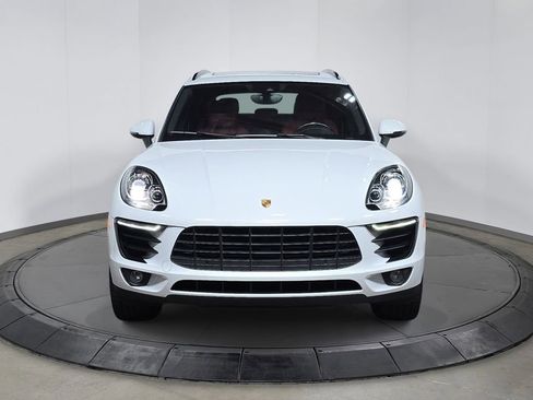 Used 2018 Porsche Macan AWD/4WD image 10