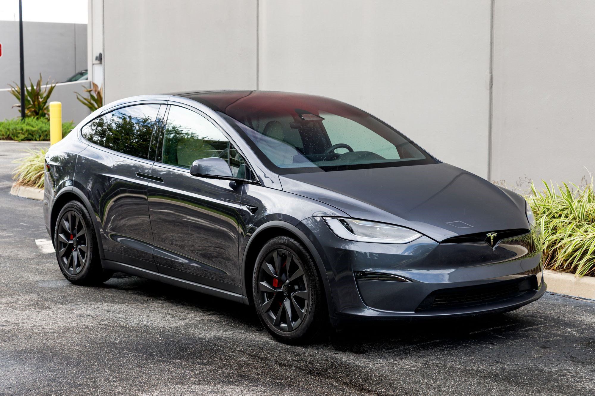 Used 2023 Tesla Model X Plaid AWD/4WD image 7