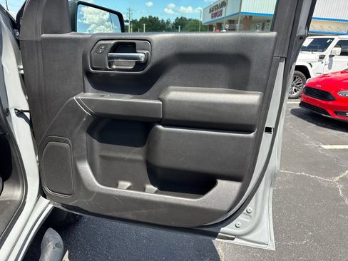 Used 2024 Chevrolet Silverado 1500 Custom Trail Boss w/ Turbomax Blackout Package AWD/4WD image 15