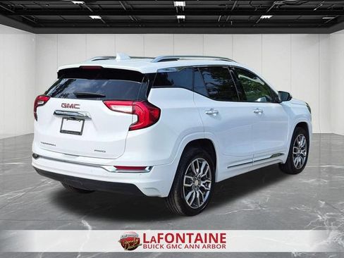 Certified 2024 GMC Terrain Denali w/ Denali Premium Package AWD/4WD image 8