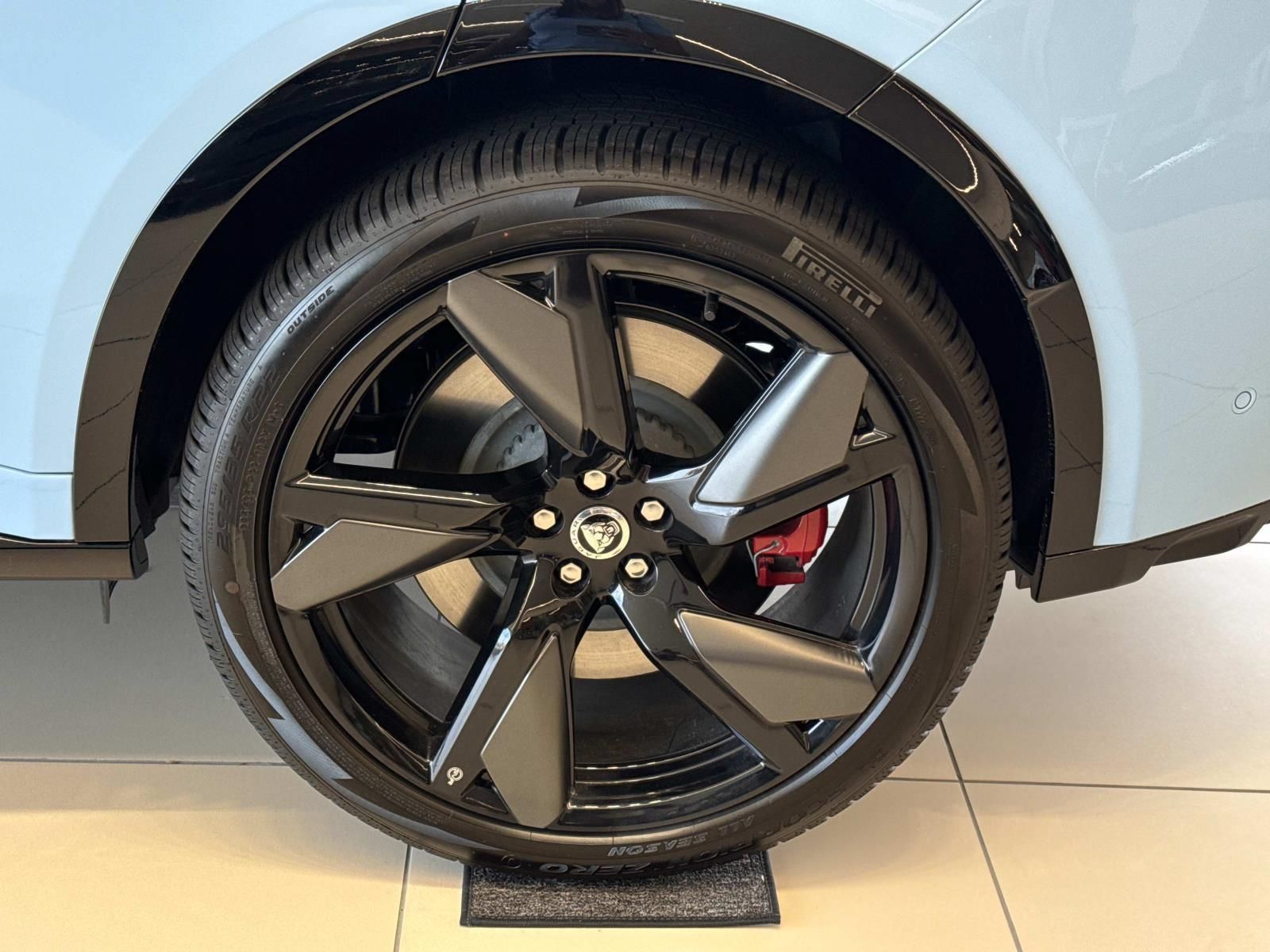 New 2026 Jaguar F-PACE SVR AWD/4WD image 3