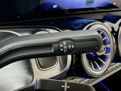 Certified 2025 Mercedes-Benz EQB 250+ image 18