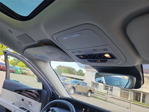 New 2026 Lincoln Nautilus Reserve AWD/4WD image 28
