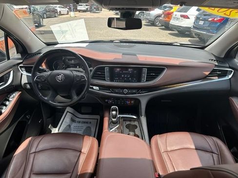 Used 2020 Buick Enclave Avenir w/ Avenir Technology Package FWD image 22