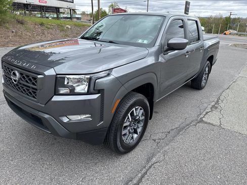 Used 2023 Nissan Frontier SV w/ SV Convenience Package AWD/4WD image 8