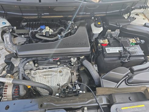 Used 2020 Nissan Rogue S w/ Special Edition Package FWD image 28