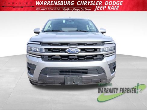 Used 2024 Ford Expedition XLT image 10