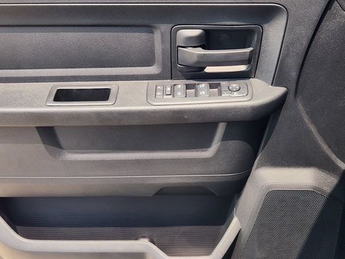 New 2026 RAM 2500 Tradesman AWD/4WD image 23