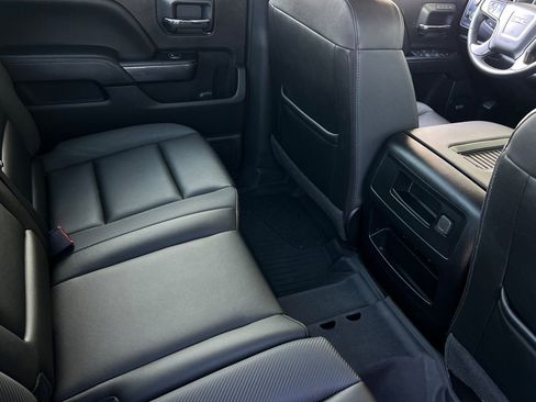 Used 2018 GMC Sierra 1500 SLT w/ All Terrain Package AWD/4WD image 18