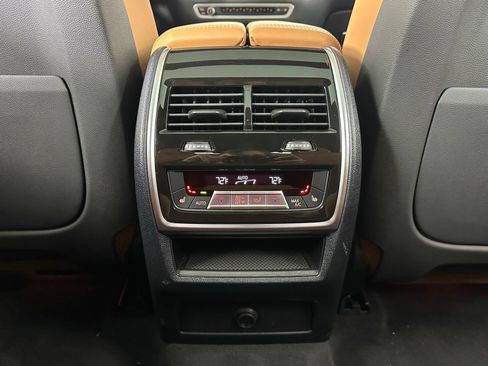 Used 2023 BMW X6 xDrive40i AWD/4WD image 32