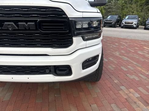 Used 2022 RAM 2500 Limited AWD/4WD image 24