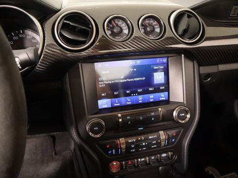 Used 2020 Ford Mustang Shelby GT350 w/ Technology Package image 5