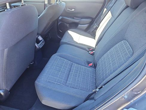 Used 2023 Honda HR-V LX image 26