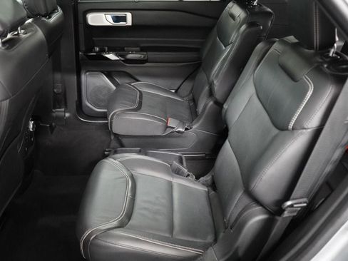 Used 2021 Ford Explorer ST w/ Equipment Group 401A AWD/4WD image 31