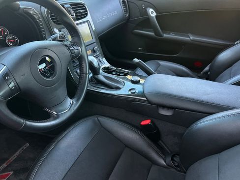 Used 2012 Chevrolet Corvette Grand Sport w/ 4LT Preferred Equipment Group image 11