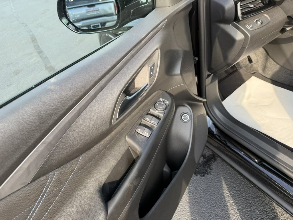 New 2026 Buick Envista Sport Touring w/ Convenience I Package FWD image 13