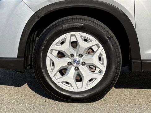 Used 2021 Subaru Forester image 31
