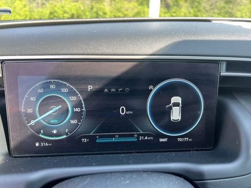 Used 2022 Hyundai Tucson Limited AWD/4WD image 16