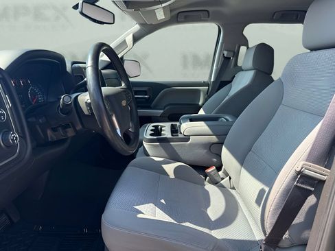 Used 2017 Chevrolet Silverado 1500 LT w/ All Star Edition AWD/4WD image 10