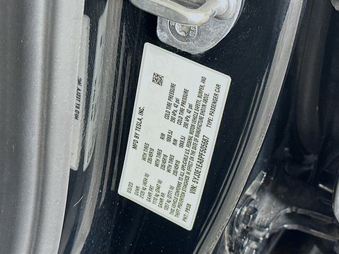 Used 2023 Tesla Model 3 Standard Range RWD image 12