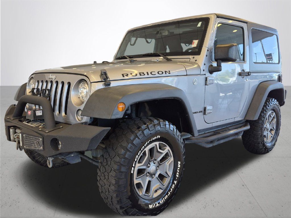 Used 2017 Jeep Wrangler Rubicon w/ Power Convenience Group AWD/4WD image 2