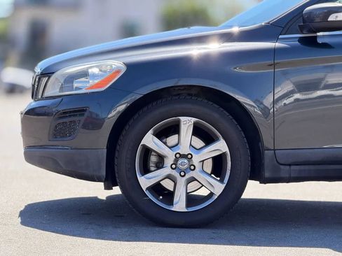 Used 2013 Volvo XC60 3.2 FWD image 8