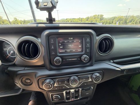 Used 2019 Jeep Wrangler Unlimited Sport S AWD/4WD image 19