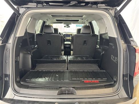 Used 2022 GMC Acadia AT4 w/ Technology Package image 29